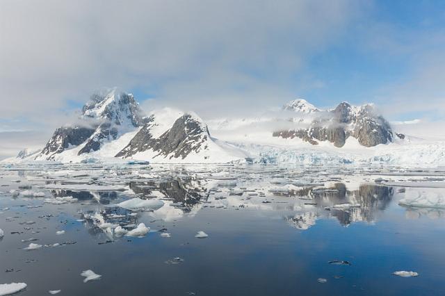 102 Antarctica, Petermann Island.jpg
